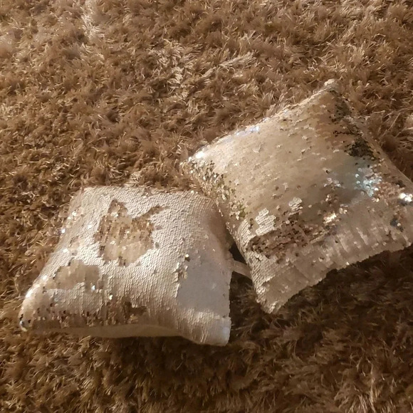 Set of two Decors sequined pillows - Picture 2 of 4